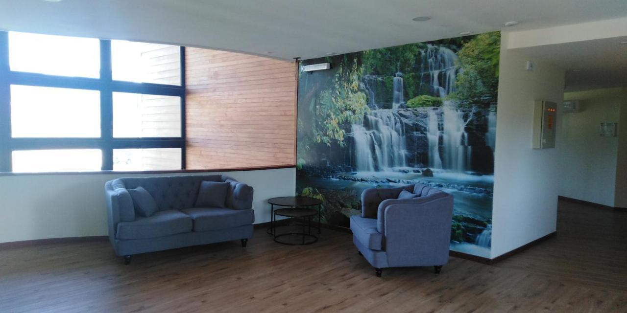 Gran Hotel Aysen Puerto Aisen Bagian luar foto
