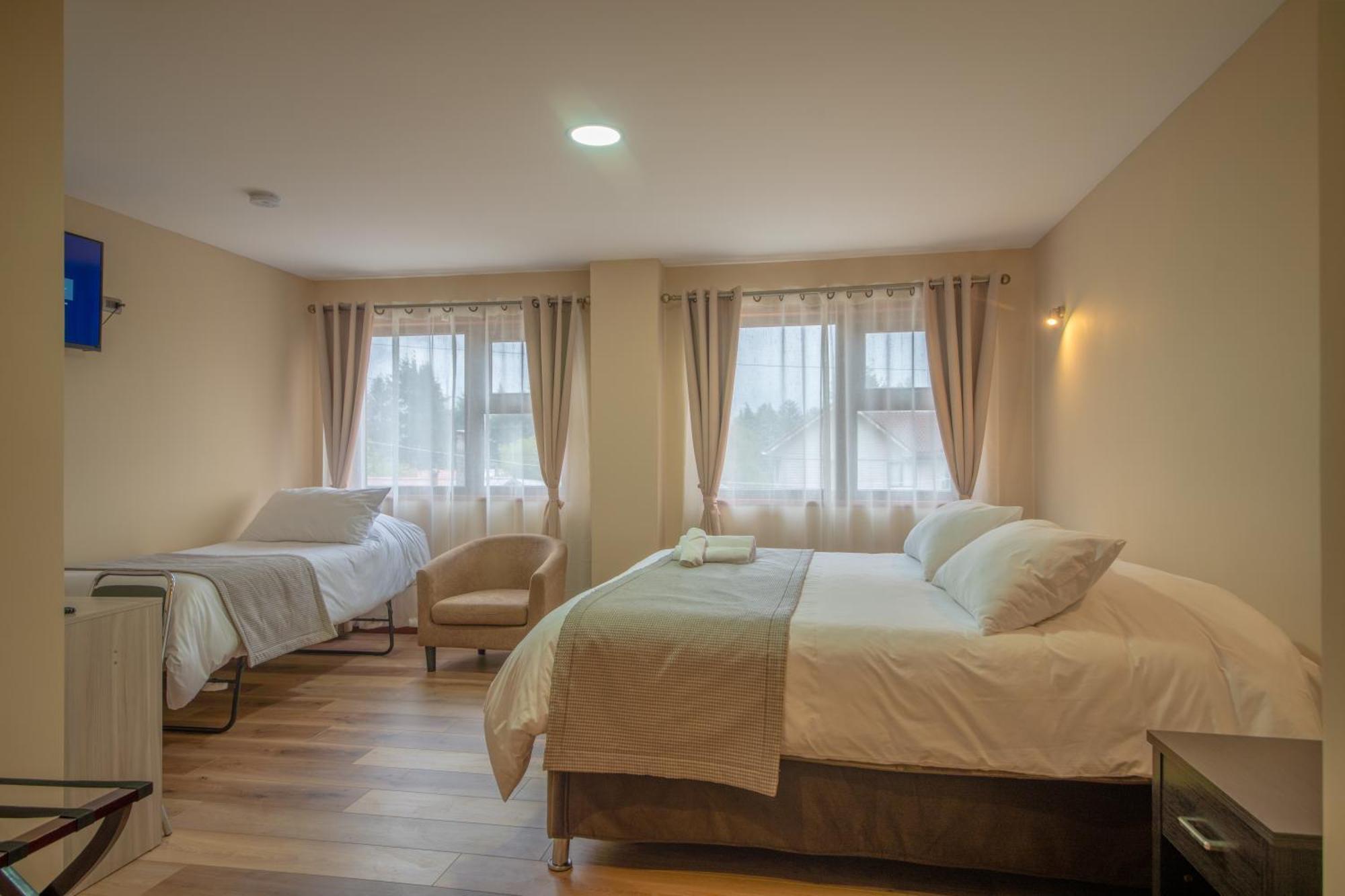 Gran Hotel Aysen Puerto Aisen Bagian luar foto